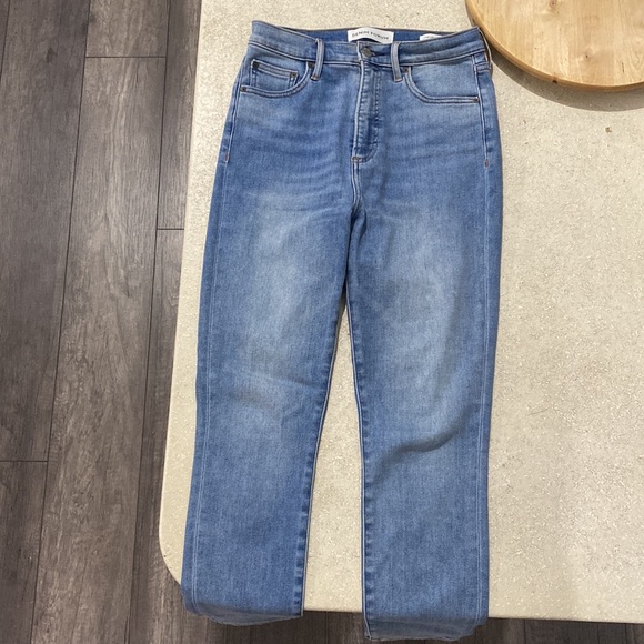 Aritzia skinny jeans - Picture 4 of 5